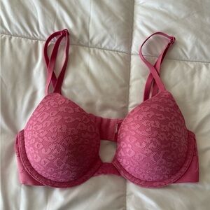 Pink bra size 32B